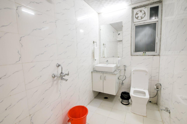 Bathroom 3, Amit House, Gautam Buddha Nagar