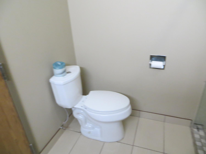 Bathroom 4, Super 8 by Wyndham Edmonton/West, Division No. 11