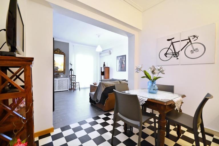 Others 5, Elegant Apartment, Attica