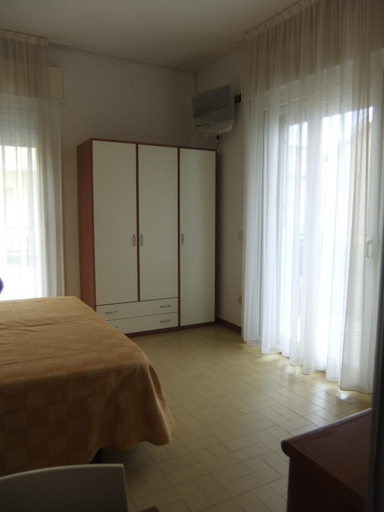 Others 5, Hotel La Falena, Ravenna