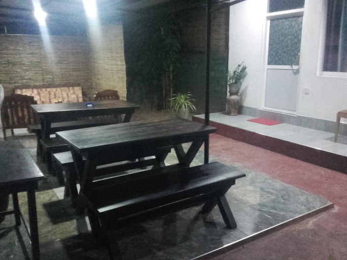 Food & Drinks 4, Araliya White House, Negombo