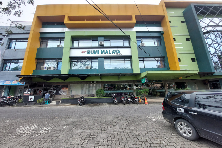 Exterior & Views 2, Hotel Bumi Malaya, Medan