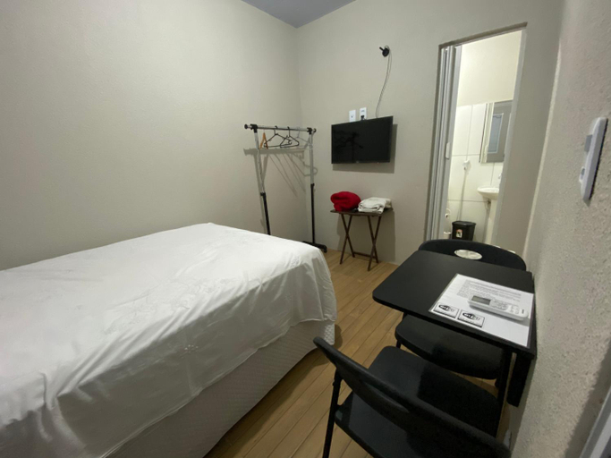 Bedroom 15