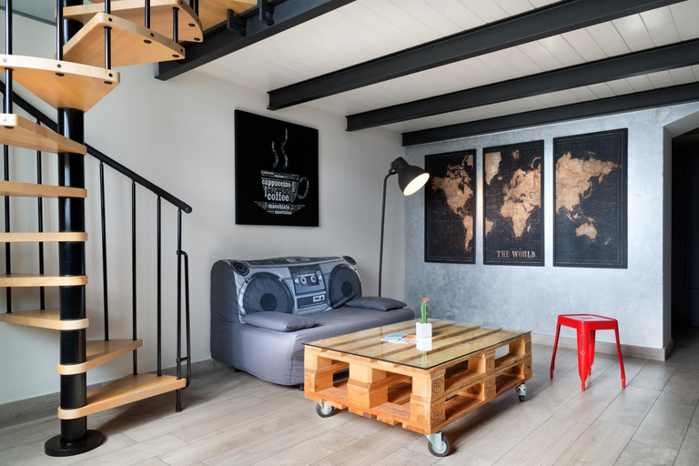 Others 5, Casabera, Barletta-Andria-Trani