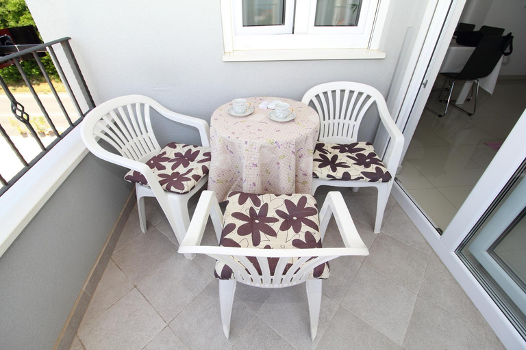 Others 3, Apartments Pivac, Makarska