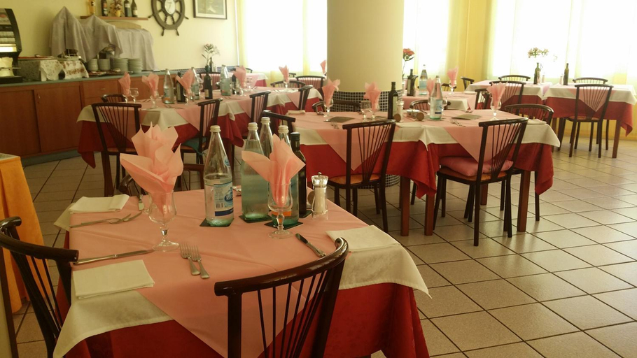 Food & Drinks 2, Hotel La Falena, Ravenna