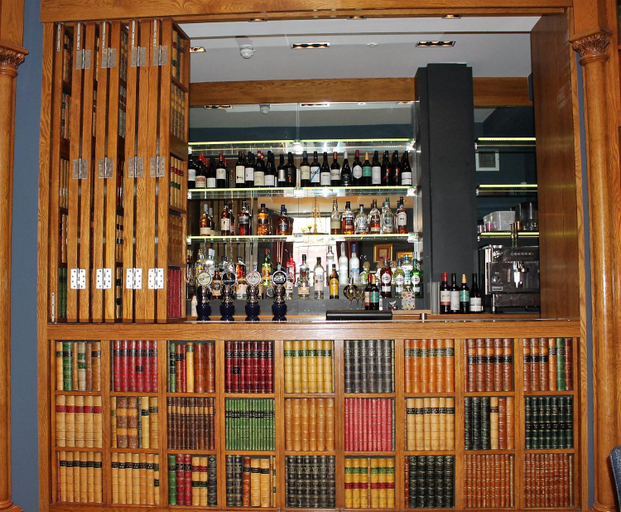 Food & Drinks 4, The Raeburn, Edinburgh