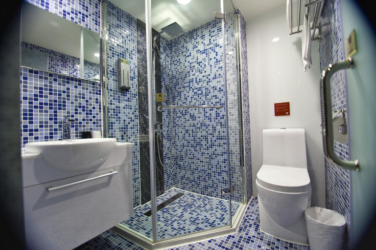 Bathroom 8