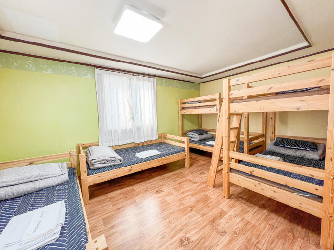 Bedroom 4, Empathy Guesthouse, Buk