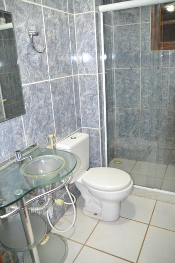 Bathroom 2, Mirante de geriba!, Armação dos Búzios