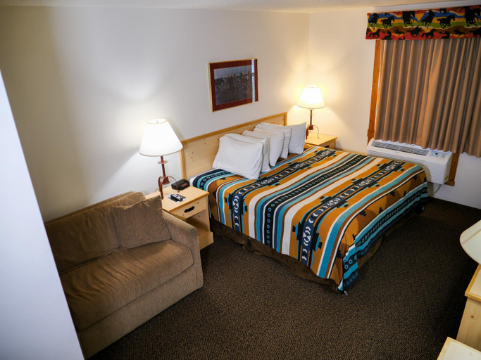 Bedroom 3, Range Country Lodging, Jones