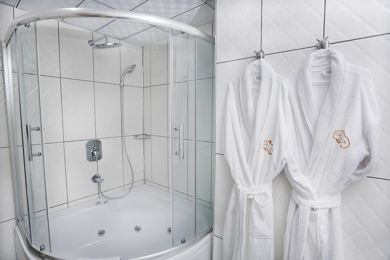 Bathroom 5, World Point Hotel Istanbul, Büyükçekmece