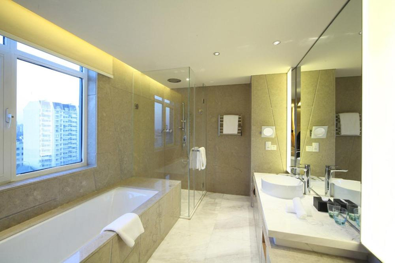 Bathroom 4, Beijing Qianyuan International Hotel, Beijing