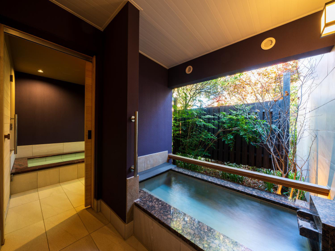Bathroom 4, Yufuin-bettei Itsuki Ryokan, Yufu
