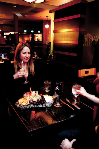 Food & Drinks 5, Mirabeau Park Hotel, Spokane