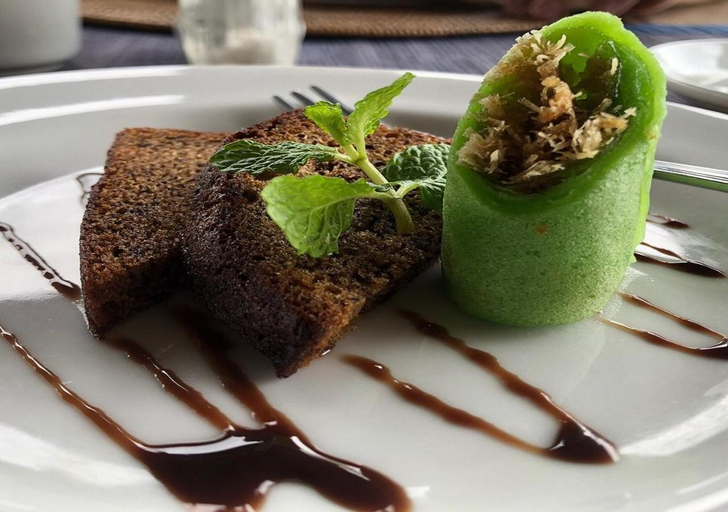 Food & Drinks 8