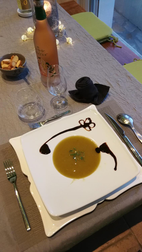 Food & Drinks 4, La Cadanise, Suite du Parc, Puy-de-Dôme