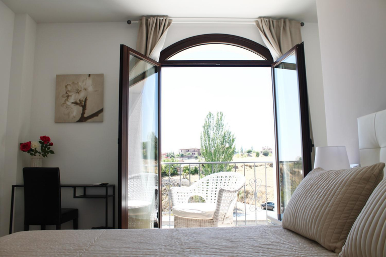 Bedroom 3, Hostal Landhaus, Madrid
