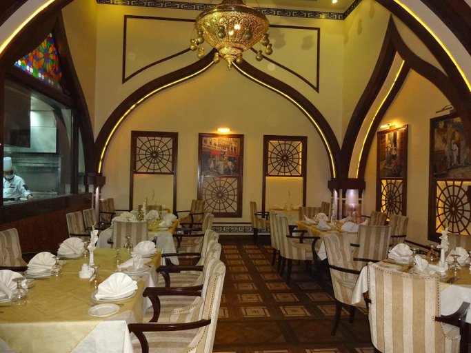Food & Drinks 5, Faletti's Hotel Lahore, Lahore