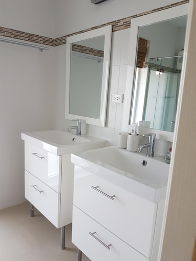 Bathroom 4, The Hillside Pranburi Resort, Pran Buri