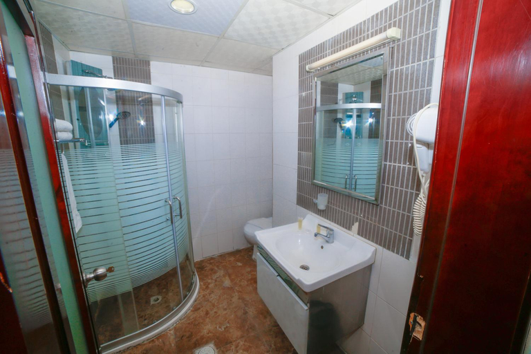 Bathroom 4, Yafko Hotel, Aqaba