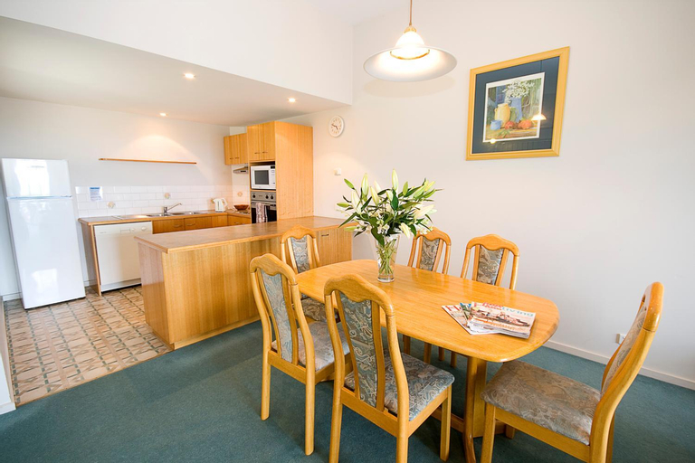 Others 5, Lorne Ocean Sun Apartments, Surf Coast - West
