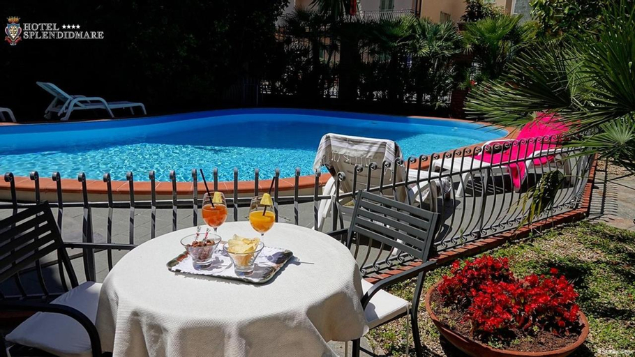 Food & Drinks 2, Splendid Mare, Savona