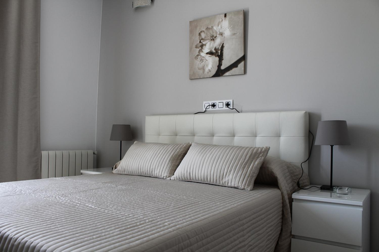 Bedroom 2, Hostal Landhaus, Madrid