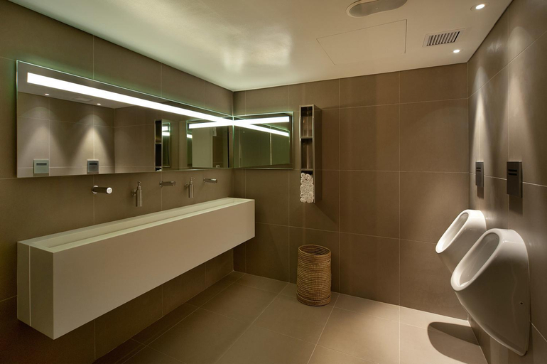 Bathroom 2, Mendeli Street Hotel by Prima Hotels