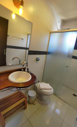 Bathroom 3, Chales Leopoldo em Monte Verde, Camanducaia