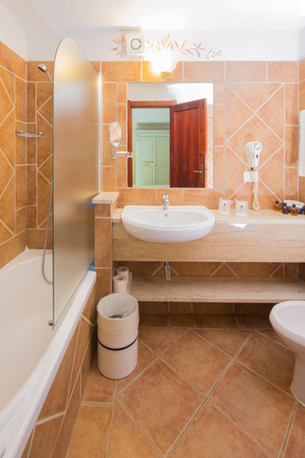 Bathroom 5, Colonna Beach Hotel Marinella, Olbia-Tempio