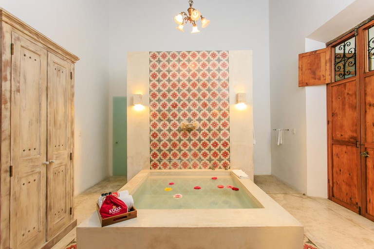 Bedroom, Casa de Las Palomas by Sercotel                                                 , Mérida