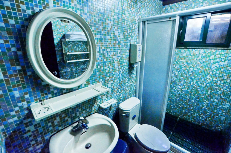 Bathroom 4, Shiyai Taoyuan B & B, Nantou