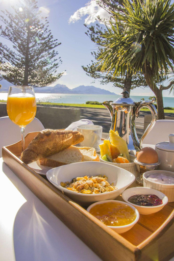 Food & Drinks 3, The Hamptons, Kaikoura