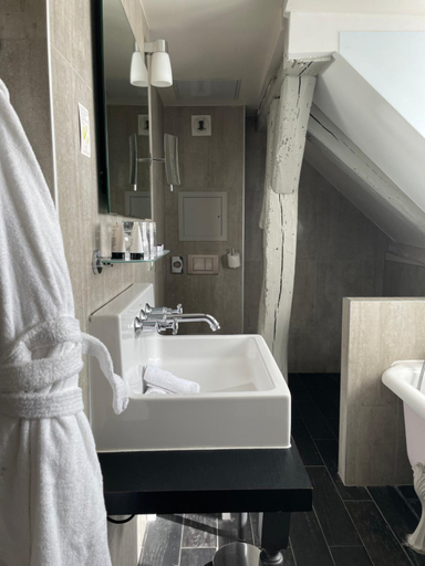 Bathroom 4, Les Plumes Hotel, Paris