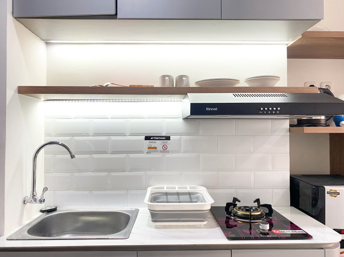 Others 3, Homey and Well Design Studio Transpark Juanda Bekasi Timur Apartment By Travelio, Bekasi