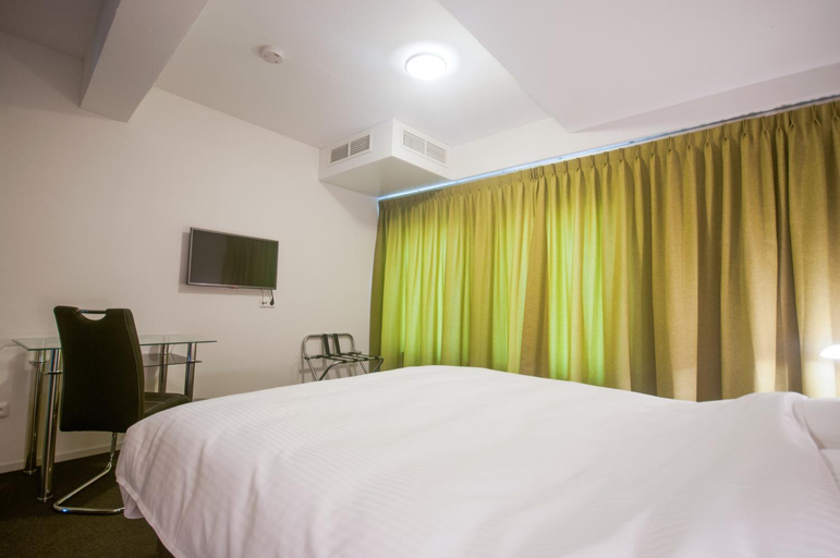 Bedroom 3, Hotel Taurus, Cuijk