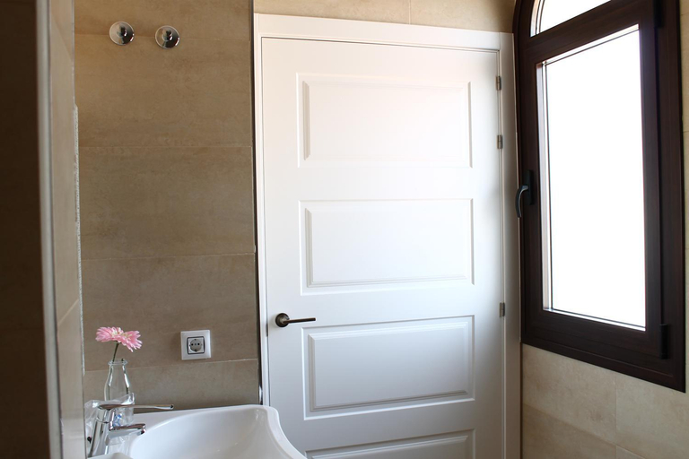 Bathroom 5, Hostal Landhaus, Madrid