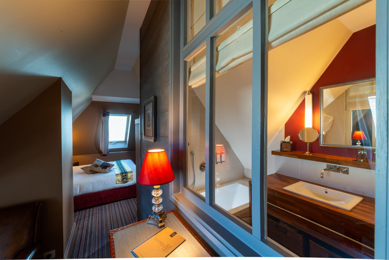 Bedroom 2, Royal Emeraude Hotel Dinard - MGallery Collection, Ille-et-Vilaine
