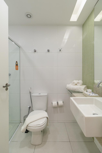 Bathroom 2, Citi Hotel Premium, Caruaru