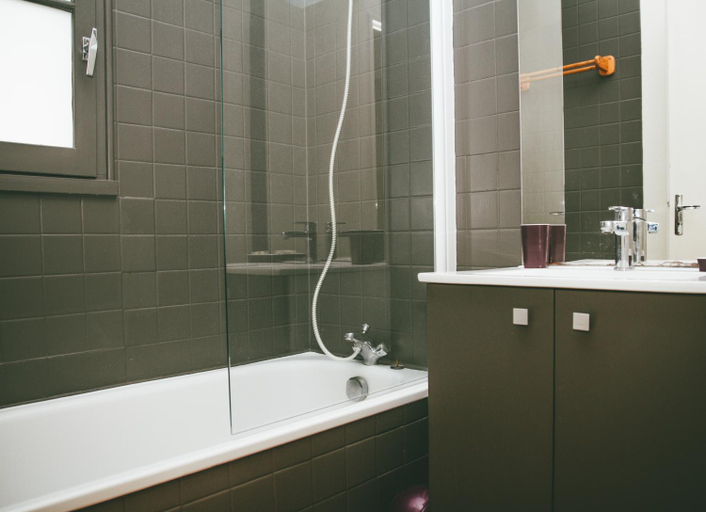 Bathroom 2, Terres de France - Moncontour Active Park, Vienne