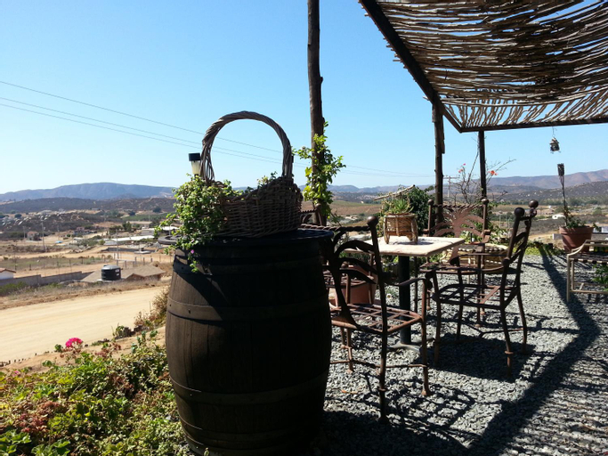 Others 4, Posada San Antonio, Ensenada