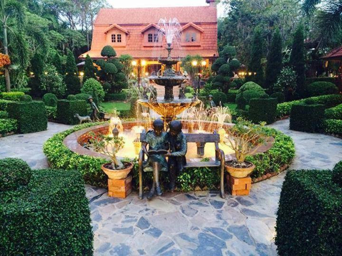 Food & Drinks 5, Chuan Thanapanya Resort, Sawang Daen Din