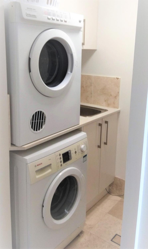 Bathroom 3, Meridian Tower Apartments, Gold Coast