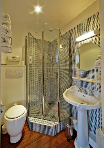 Bathroom 6