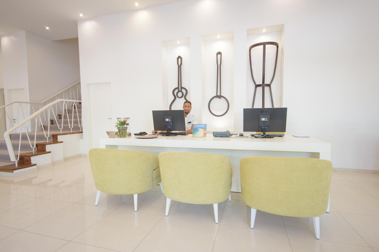 Public Area 4, Oasis Porto Grande