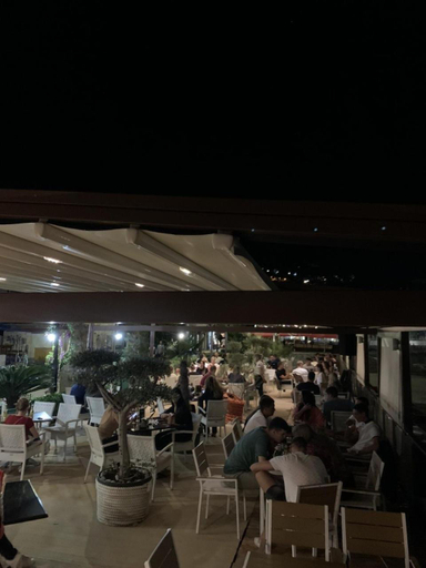 Food & Drinks, Apartments Belani