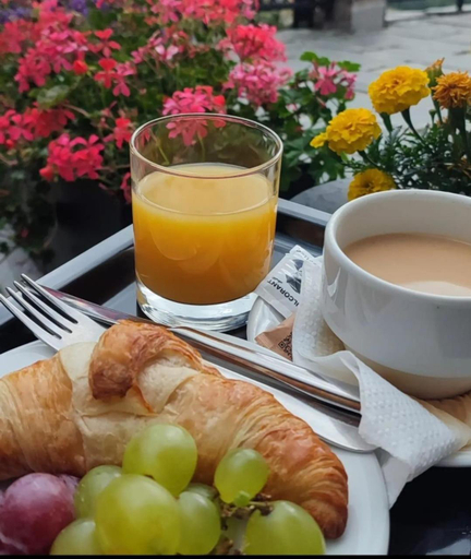 Food & Drinks 5, Hotel Ransol