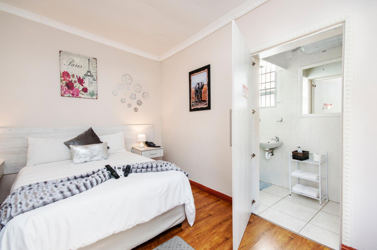 Bedroom 2, Newtondale Self Catering, Nelson Mandela Bay