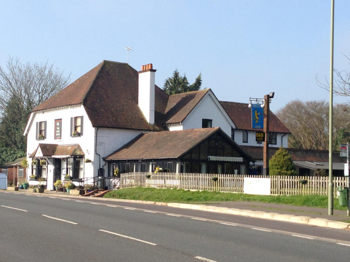 Others 2, The Half Moon, Hampshire